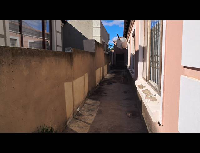 3 BEDROOM FREESTANDING TO LET IN KRUGERSDORP WEST